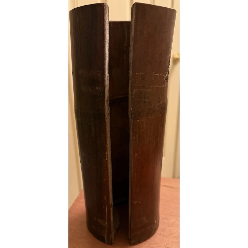 Antique Chinese carved‎ landscapes and figurines bamboo brush pot Vase